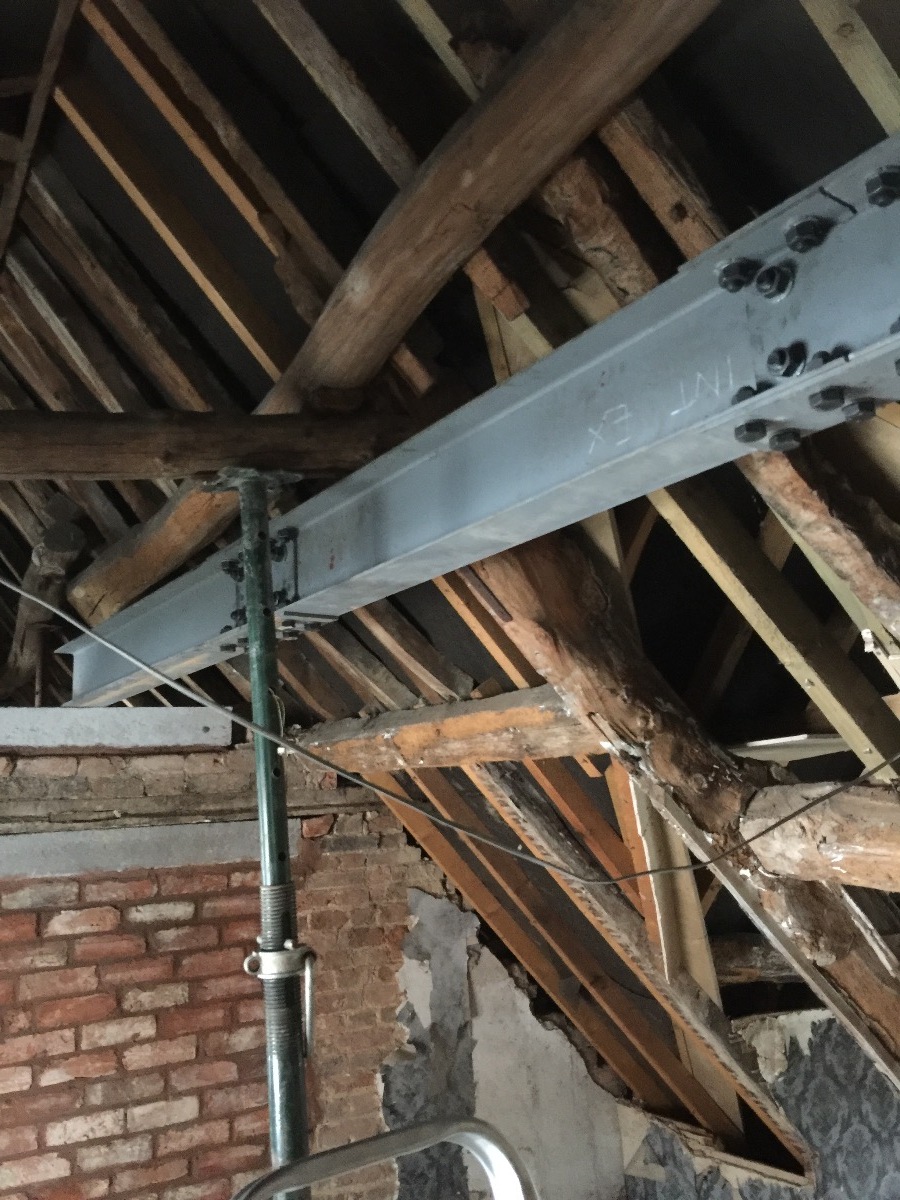 Builder: Image 7